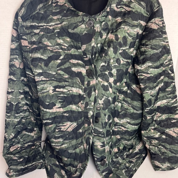 All Saints Camouflage Quilted Utility Jacket - Picture 2 of 7